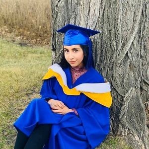 Meet your Posher, Fabiha